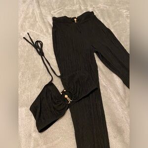 Shein NWOT Women Black 2 Piece Size Small Cropped Halter Top & Leggings Set